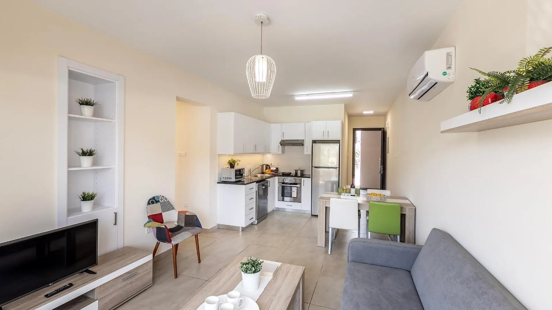 Mythical Sands Resort Protaras 0*,